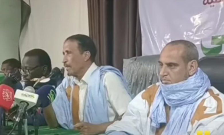 المعارضة تبدي قلقها بشأن مستقبل الحوار الوطني وتنتقد طريقة استيراد شحنة الغازوال الأخيرة