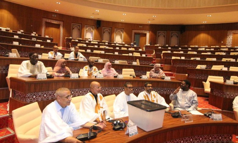 انتخاب مكاتب اللجان الدائمة للجمعية الوطنية